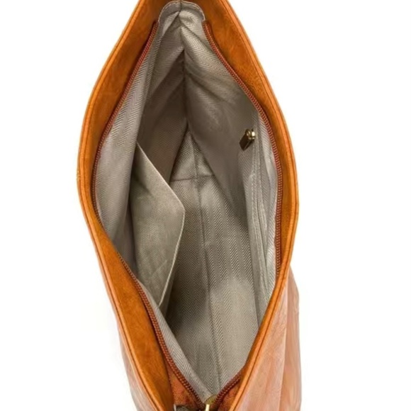 New Hobo style purse - Picture 12 of 13